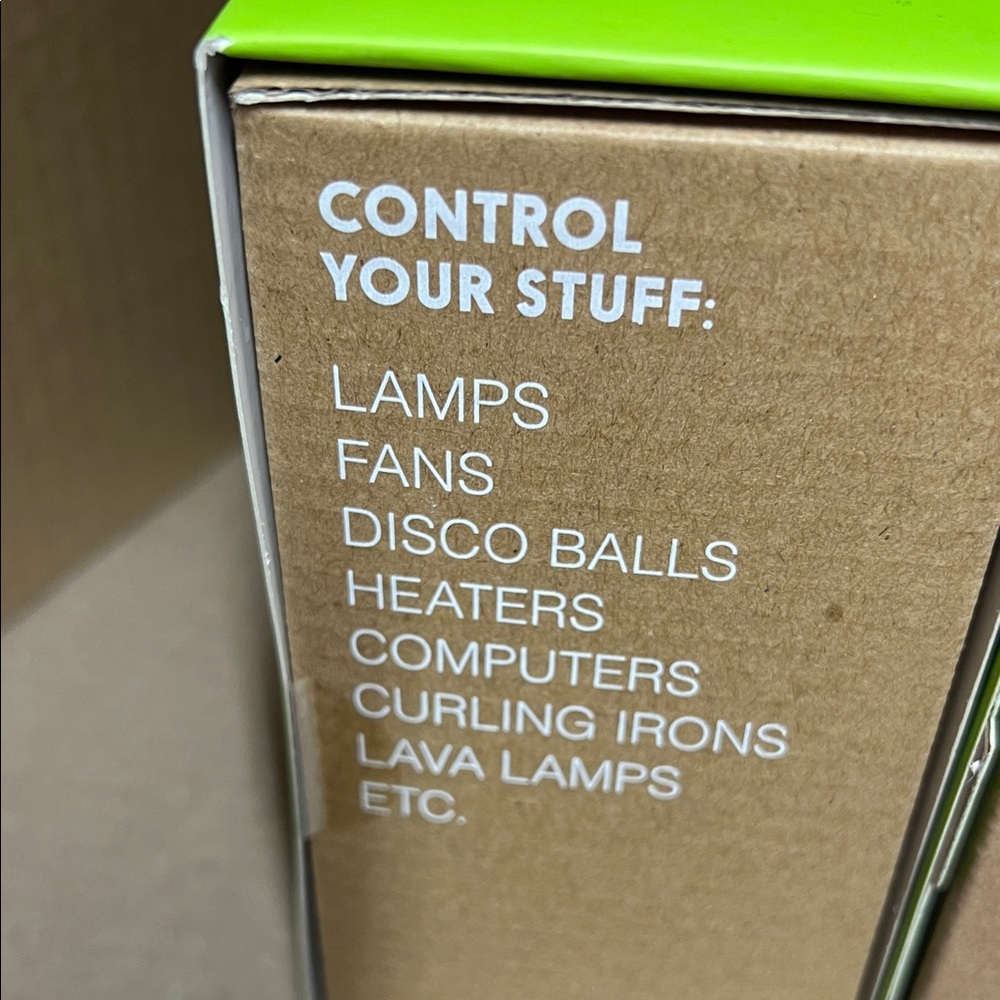 Wemo Mini Wi-Fi Smart Plug Set - Picture 3 of 4